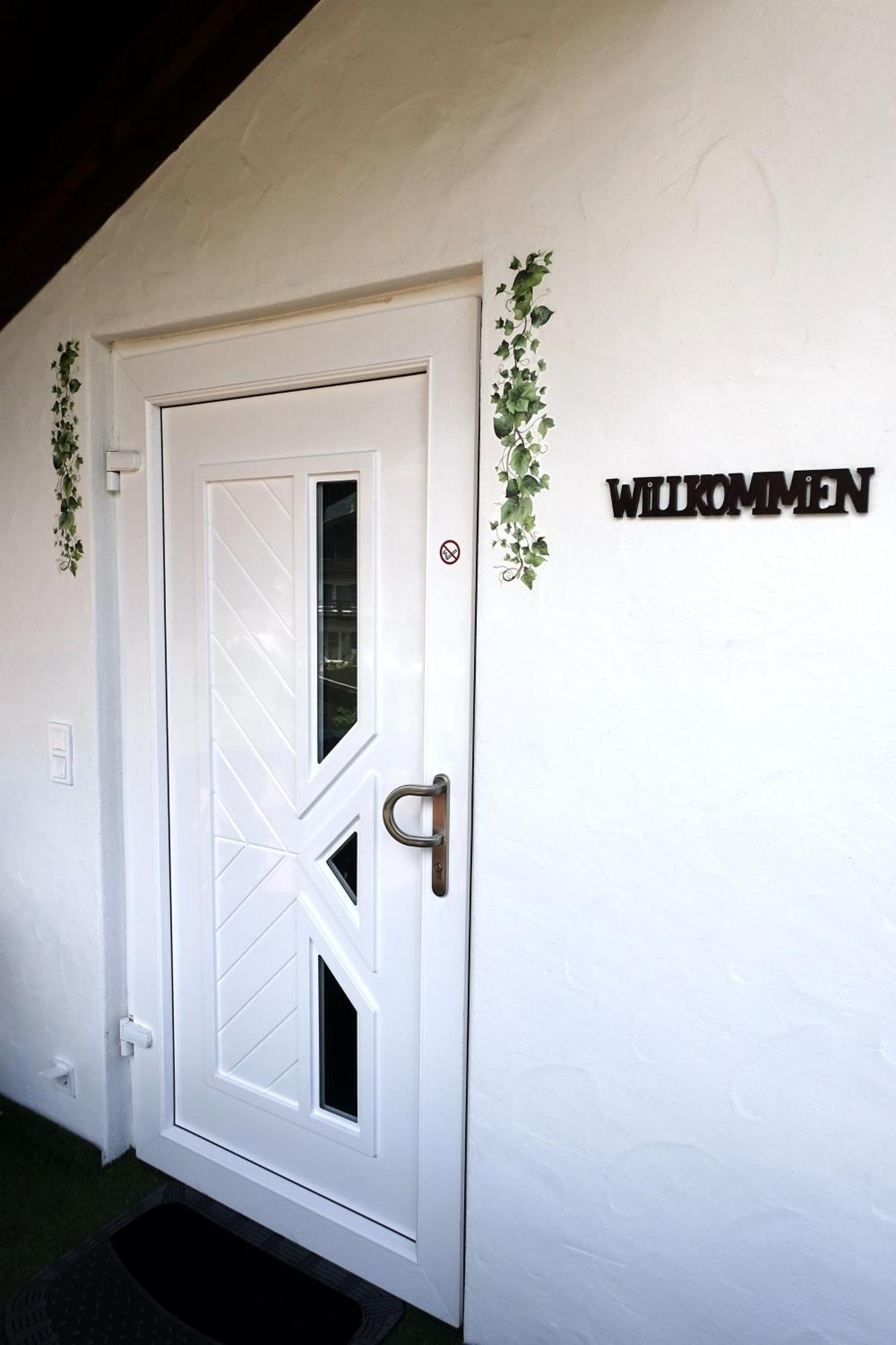 Ferienwohnung Ariane Garmisch-Partenkirchen Exteriör bild